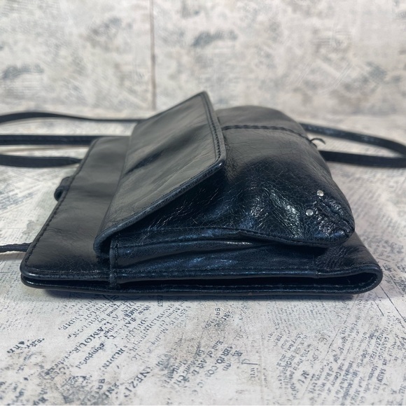 HOBO Black Leather Crossbody bag and organizer - Picture 3 of 12